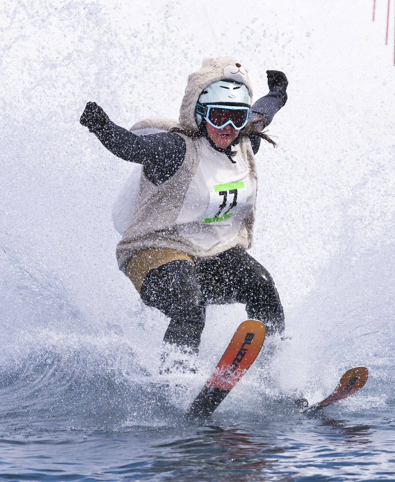 04_02_22 pond skim01943.jpg